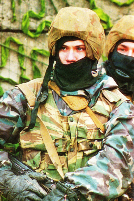 B03.jpg