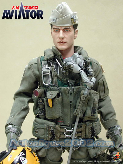 Hot_Toys_F_14_TOMCAT_AVIATOR_05.jpg