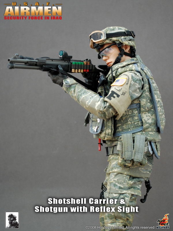 U.S.A.F. AIRMEN SECURITY FORCE IN IRAQ_04.jpg