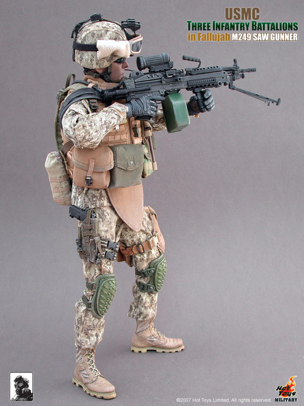 USMC M249 Saw Gunner_01.jpg