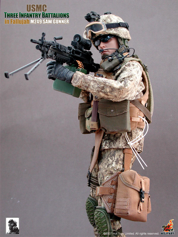 USMC M249 Saw Gunner_04.jpg