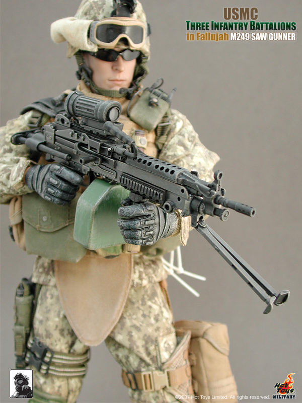 USMC M249 Saw Gunner_06.jpg