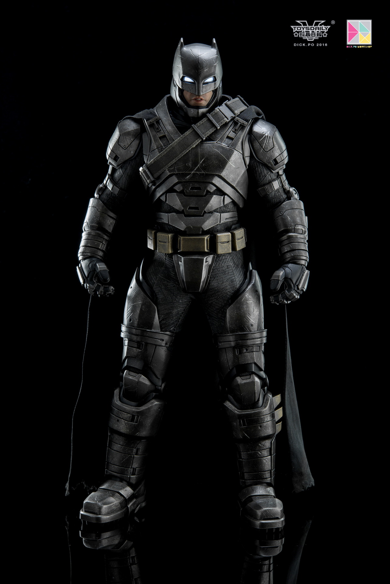 toysdaily_dick.po_armoredbatman-3.jpg