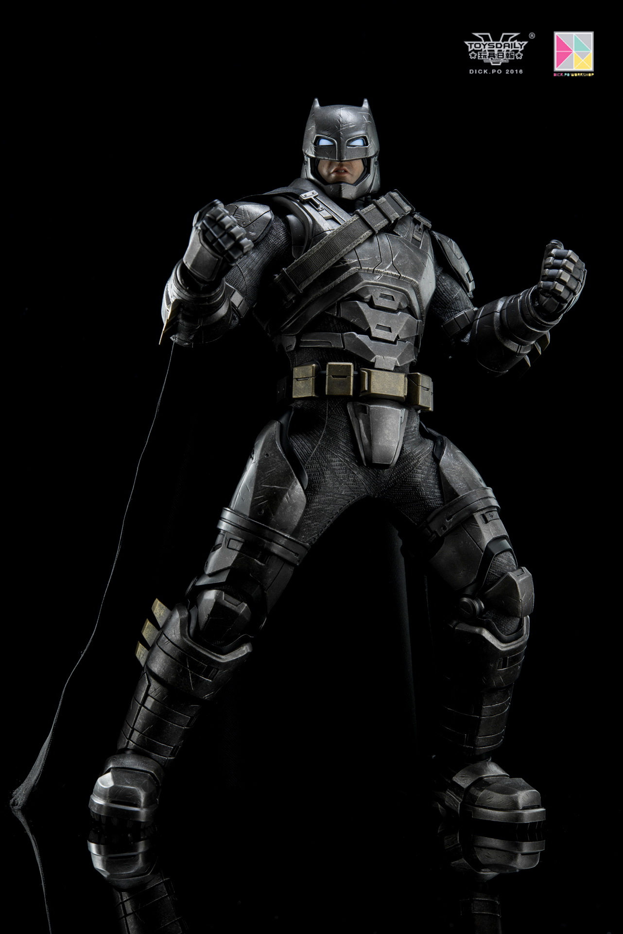toysdaily_dick.po_armoredbatman-26.jpg