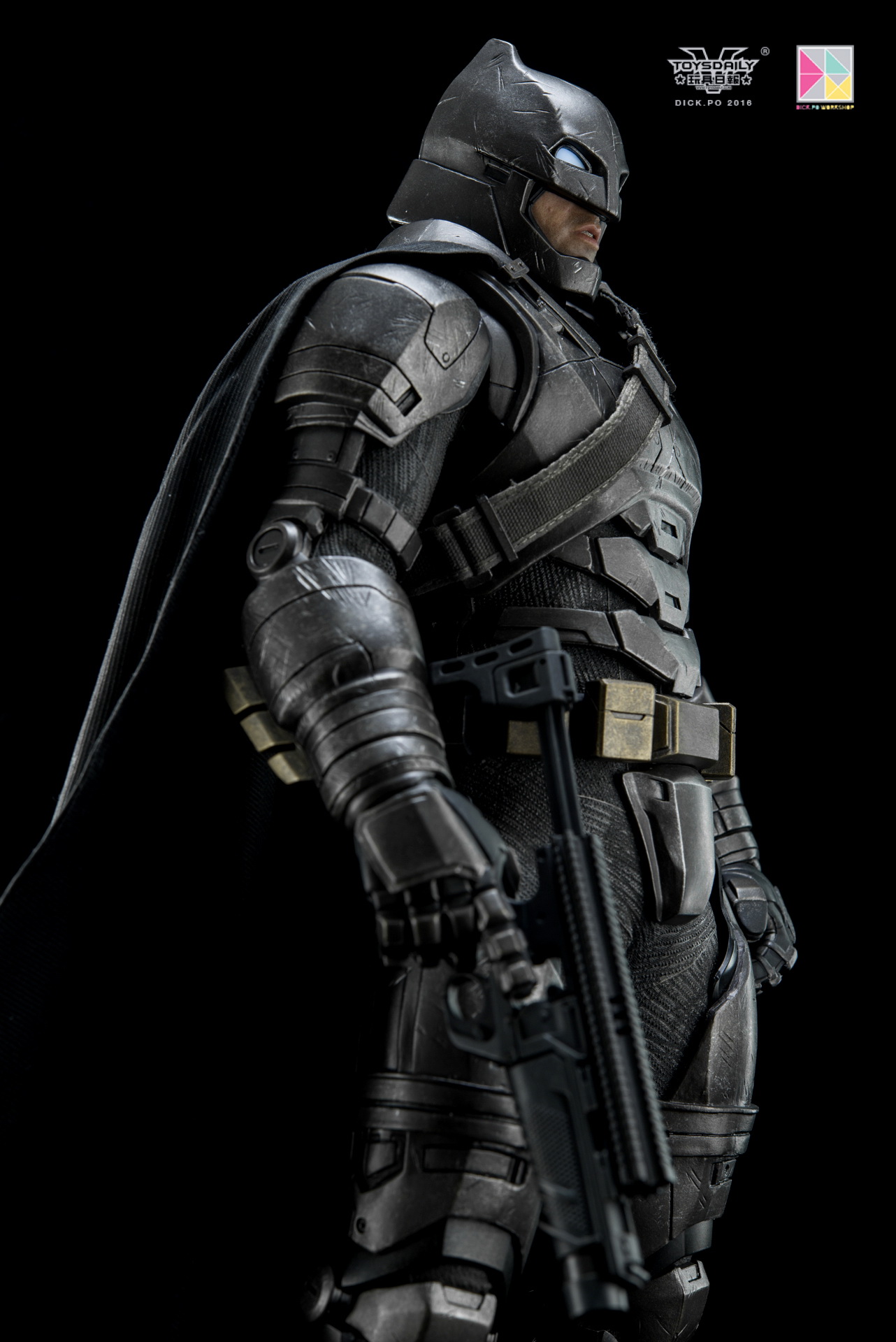 toysdaily_dick.po_armoredbatman-40.jpg