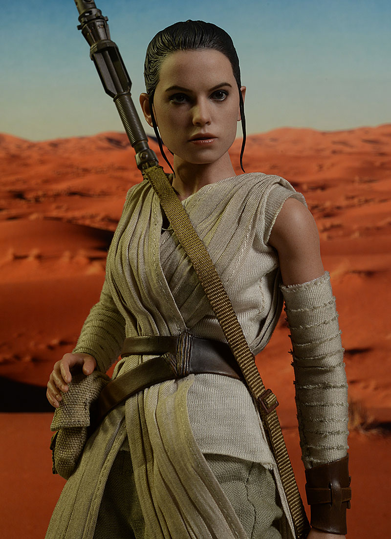 review_rey_5.jpg