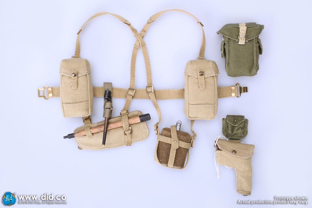 DID K80135 WWII British Airborne Red Devil Commander Roy 49.jpg