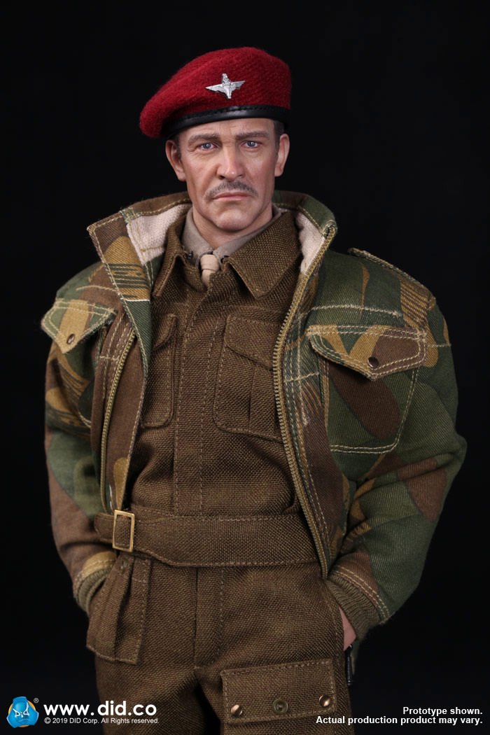 DID K80135 WWII British Airborne Red Devil Commander Roy 63.jpg