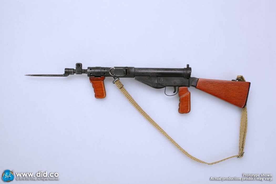 DID K80135 WWII British Airborne Red Devil Commander Roy 75.jpg