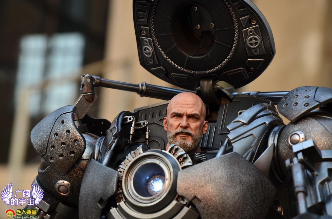 重磅炸弹 铁霸王 iron monger